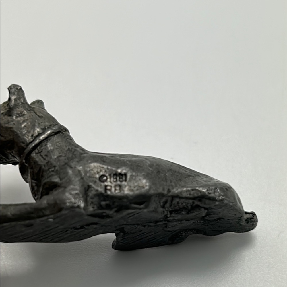 Vintage 1981 Pewter Bulldog Figurine Miniature 1.75 Inches Bull Dog - Picture 2 of 9
